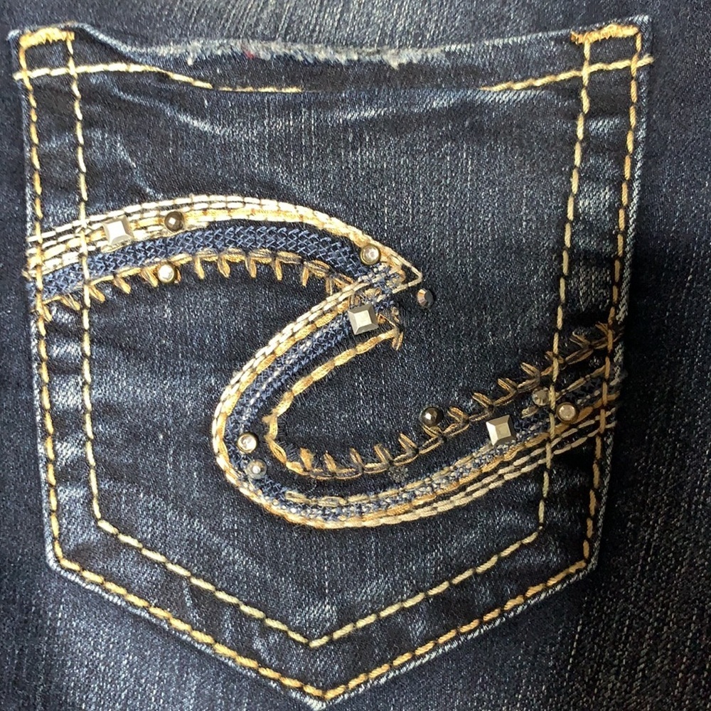 Silver Jeans Suki Slim Dark Wash Bootcut Jean - Picture 10 of 15